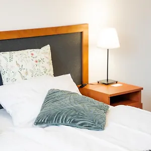 https://willa-szafir.kolobrzeghotels.com